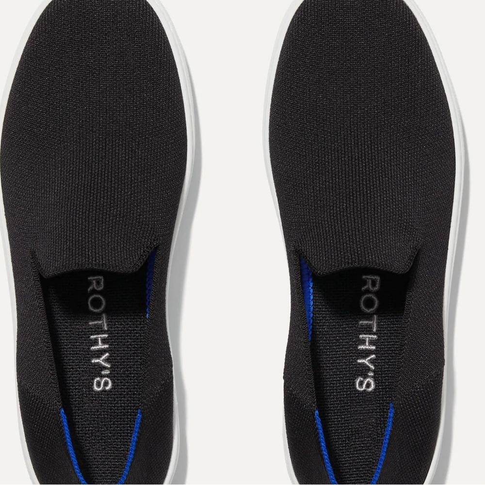 Black Rothy’s sneaker